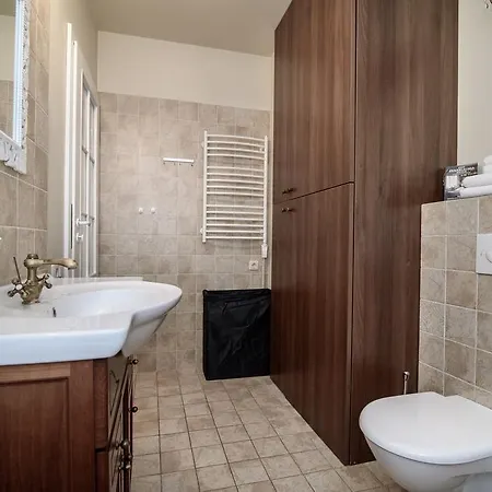 Cozy And Quiet Near The City Centre * Вильнюс